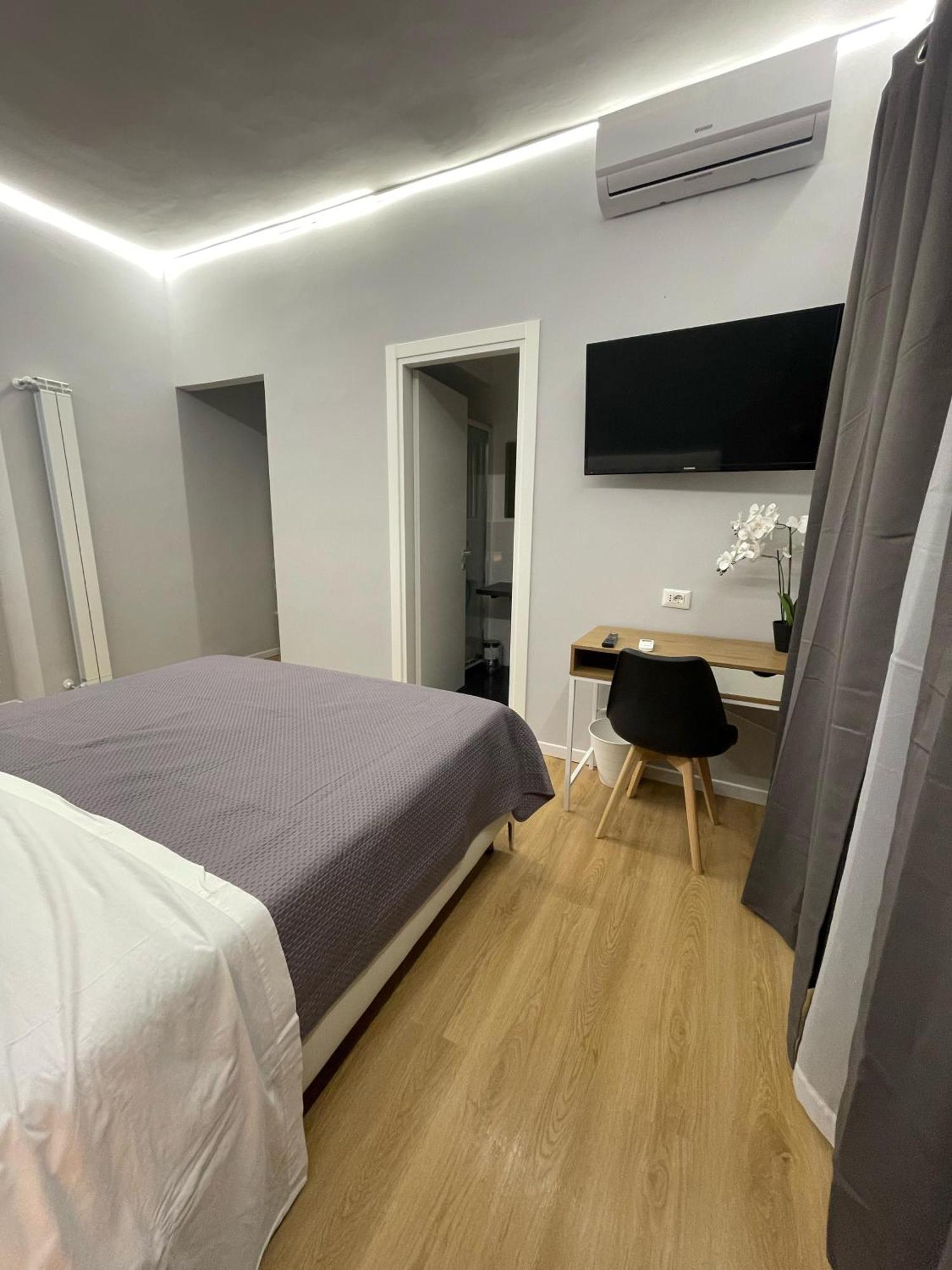 Vomero Suite And Deluxe Room B&B Napoli Kültér fotó
